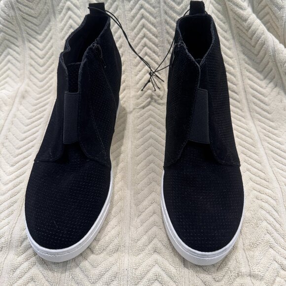 NEW, no box Steve Madden Flavy Suede Wedge Ankle Bootie Women’s 9 Black Side Zip - Picture 1 of 7